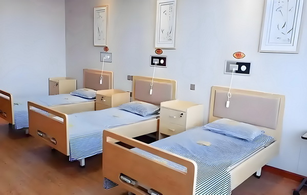 深圳落户新政2025_董璇婚后情况曝光！不愿丈夫和女儿住一起，与其分居，倪萍很担忧 本变了根已经化商业形态发生
