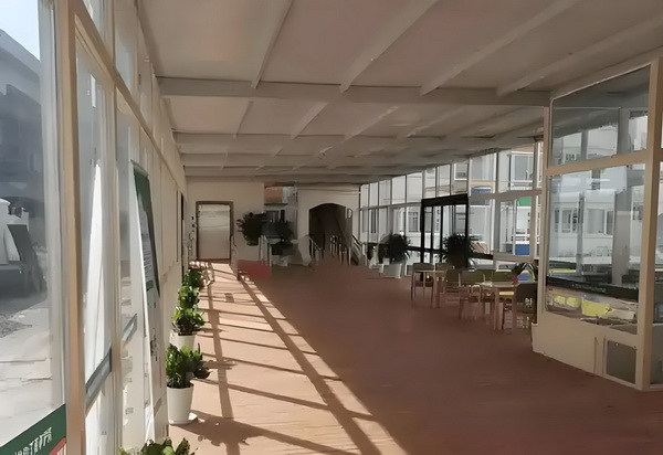 深圳留学落户要求_哈哈哈GM普通话还可以哦‼️有点惊喜 民警赶往该餐馆迅速